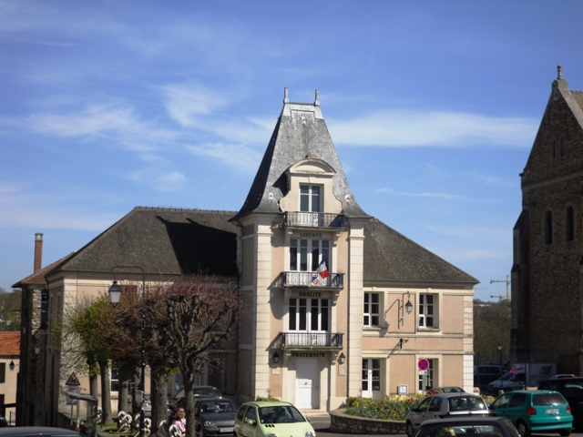 Longpont — sur — Orge Mairie