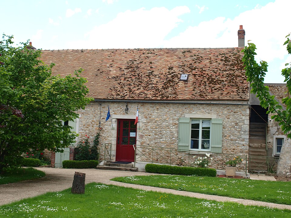 Mérobert — FR — 91 — mairie — 15