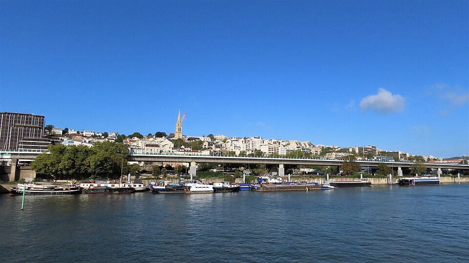 Saint — Cloud @ Quai du Quatre — Septembre