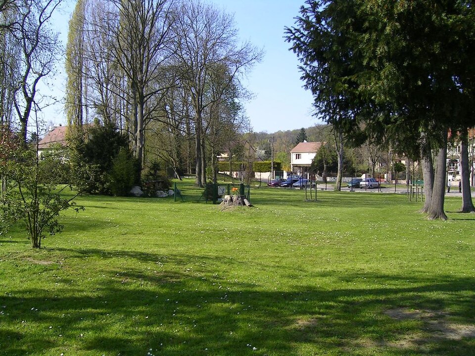 Coubron Parc de la Mairie Jardin