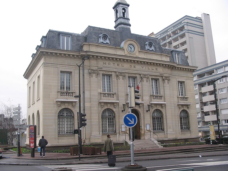 Mairie de L'Île — Saint — Denis 93
