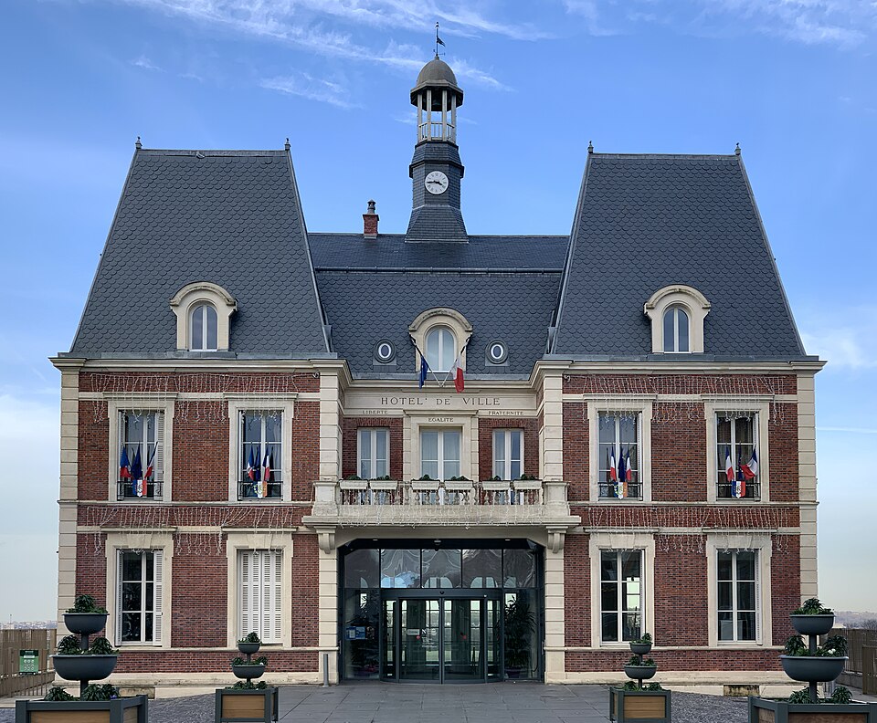 Mairie Noisy Grand 24