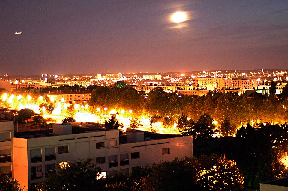 Chevilly — Larue Vue nocturne