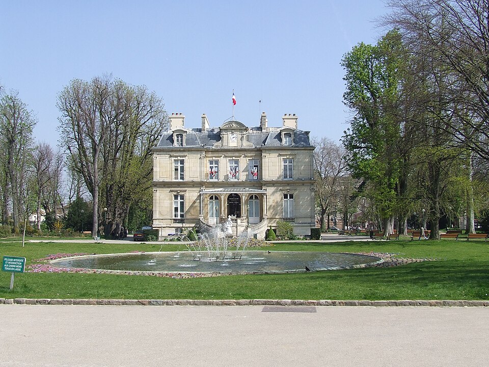 Mairie Choisy — le — Roi