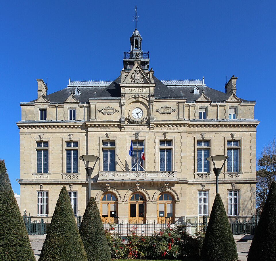 Mairie Perreux Marne 31