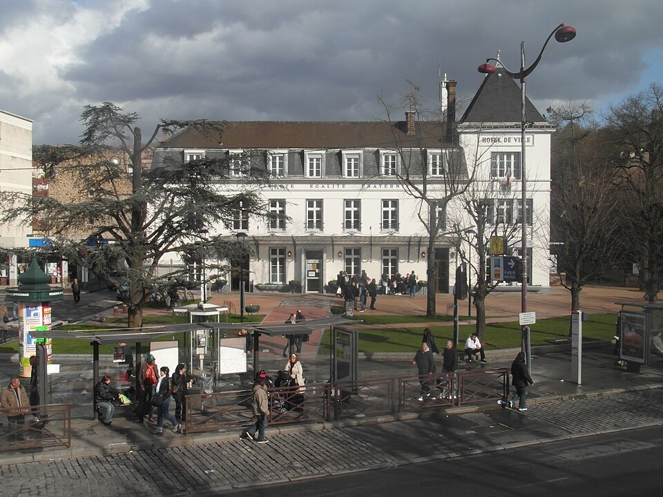 Mairie de Villeneuve — Saint — Georges (Val — de — Marne)