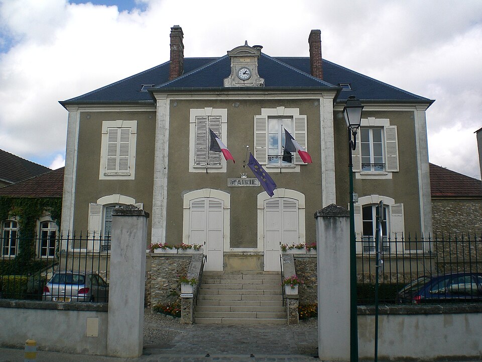 Mairie Cormeilles — en — Vexin