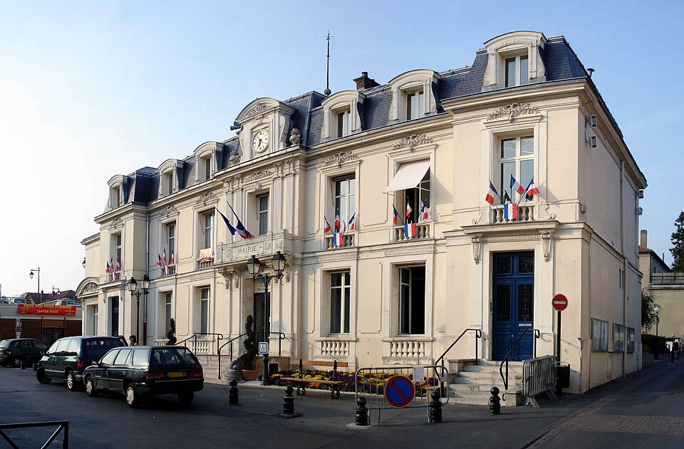 Saint — Leu — la — Foret — Mairie 01