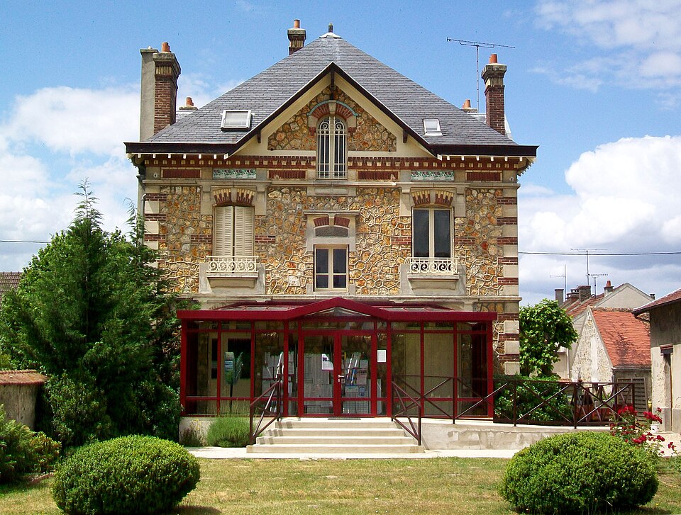 Seugy (95), mairie, rue de la Fontaine