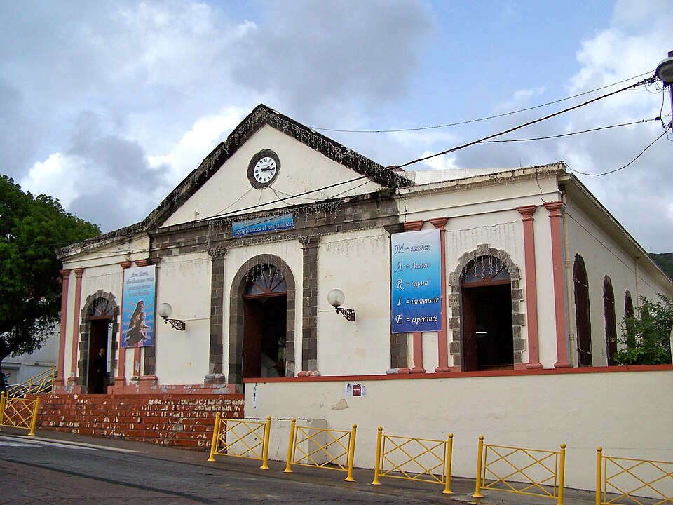 Église Notre — Dame — de — l'Assomption de Pointe — Noire