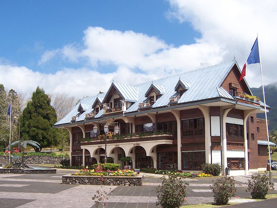 Plaine — des — Palmistes TownHall