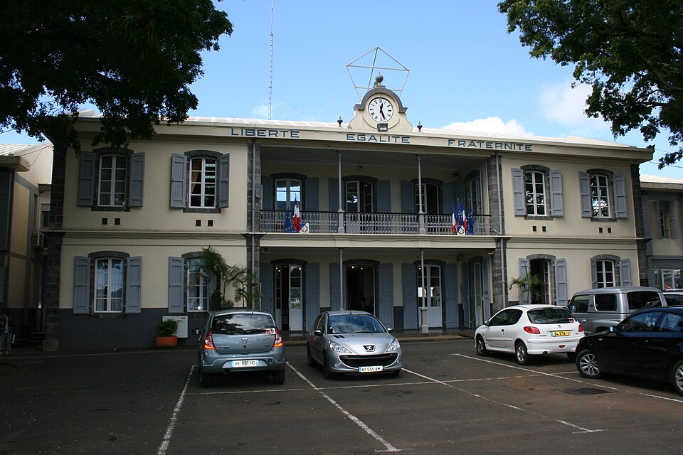 Hôtel — de — ville — de — Saint — André